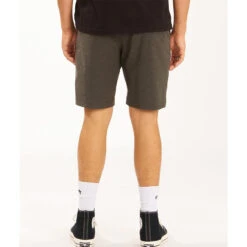Billabong Mid Submersible Shorts 19" 9 Billabong Mid Submersible Shorts 19" -Radar Shop Billabong Crossfire Mid Hybrid Boardshort Asphalt Alternate 3 38579.1674852359