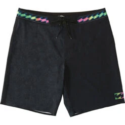 Billabong Riot Pro Performance 19" Boardshorts