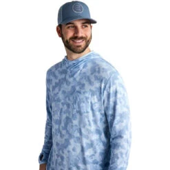 Free Fly Men's Bamboo Lightweight Hoodie - Clearwater Camo 7 Free Fly Men's Bamboo Lightweight Hoodie - Clearwater Camo -Radar Shop Free Fly Apparel Mens lightweight hoody clearwater camo front 32089.1678911342