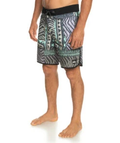 Quiksilver Highlite Scallop 19" Boardshorts Midnight Navy -Radar Shop Quiksilver HIGHLITE SCALLOP 19 MIDNIGHT NAVY Alternate 2 99993.1674852816