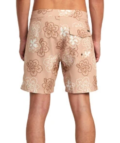 RVCA Toppe Volleys -Radar Shop RVCA TOPPER TRUNK KHAKI Alternate 1 67396.1675354817